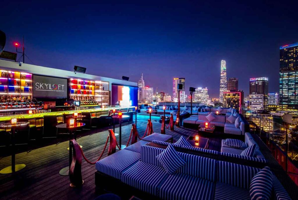 SKYLOFT-by-glow-nightlife