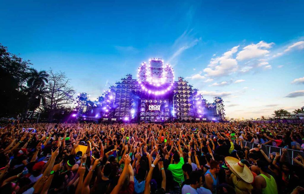 umf-ultra-music-festival-su-kien-am-nhac-edm