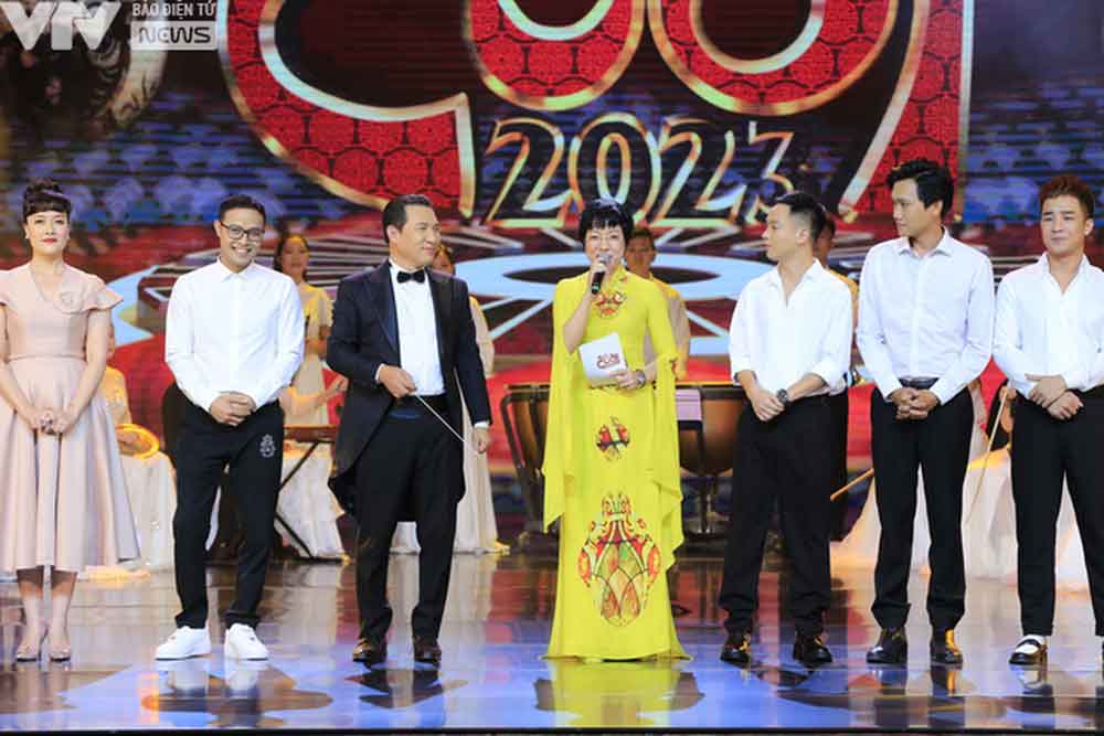 gala-cuoi-chuong-trinh-tet-quy-mao