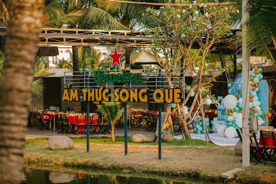 nha-hang-song-que-tay-ninh