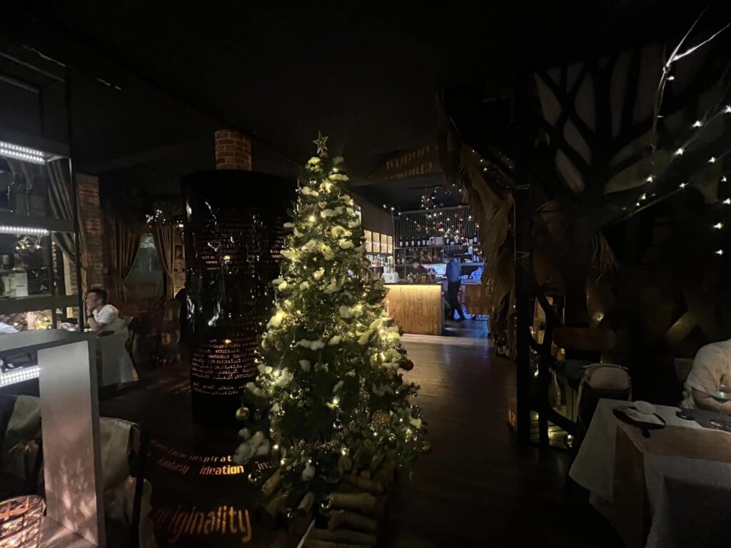 Mars-Venus-dia-diem-song-ao-noel
