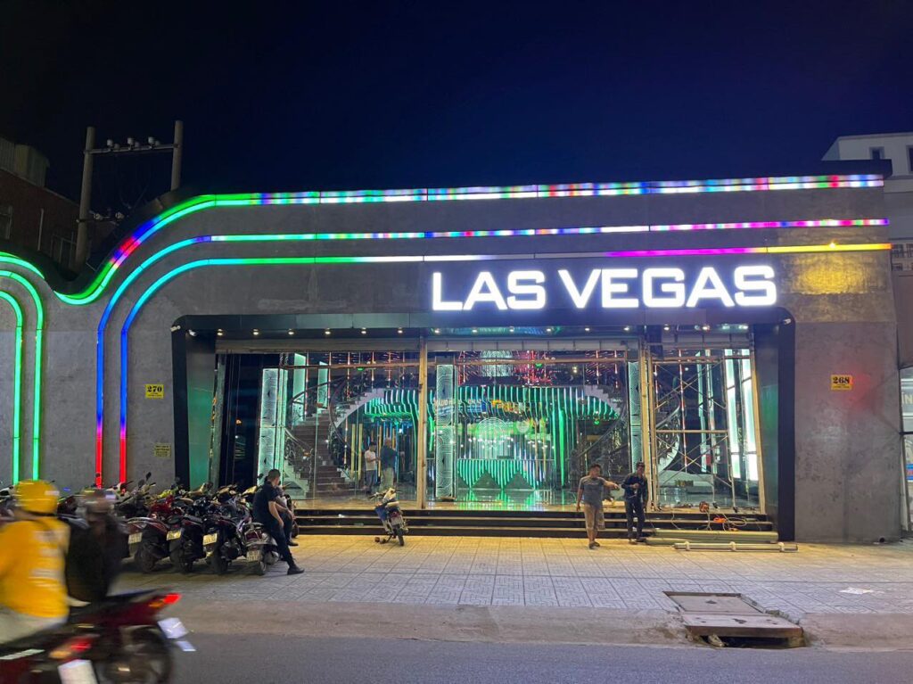karaoke-las-vegas-tay-thanh-tan-phu-hinh-thuc-te