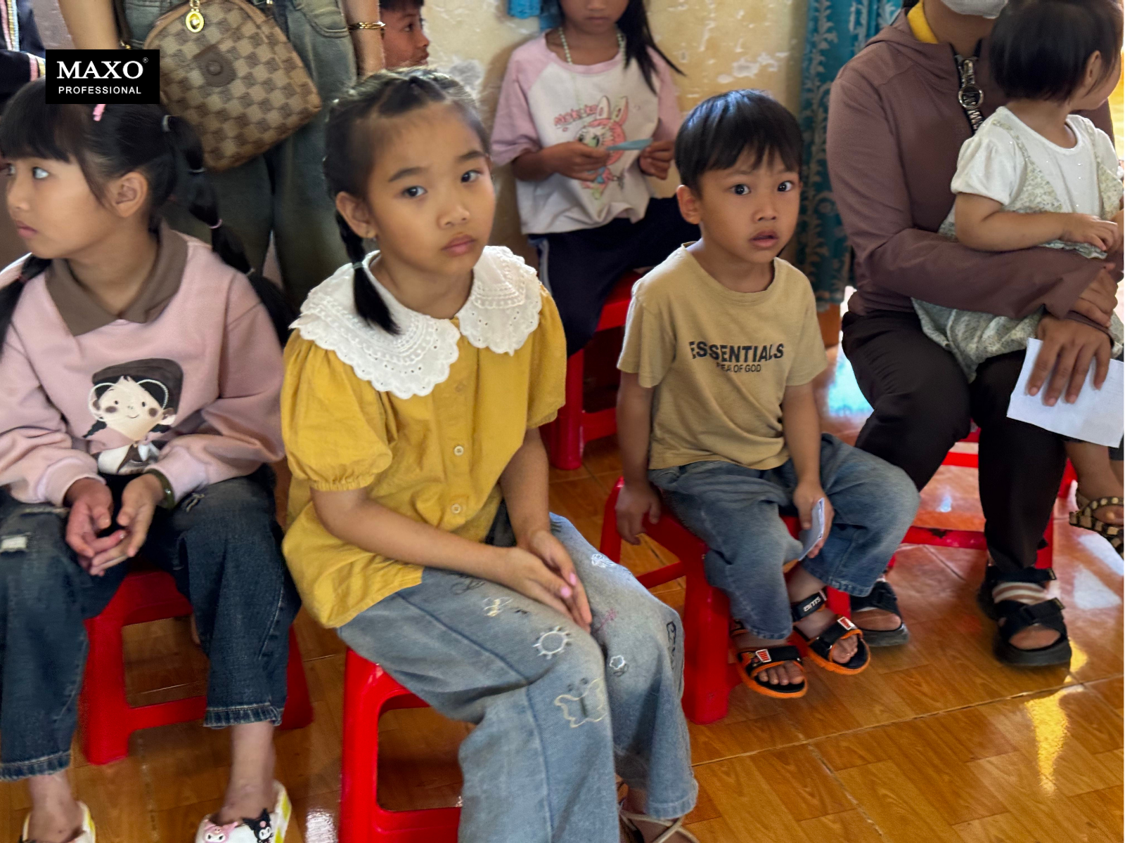 thien-nguyen-tu-tam-kham-chua-benh-gieo-duyen-thien-lanh-quoc-te-thieu-nhi-hinh-thuc-te (34)