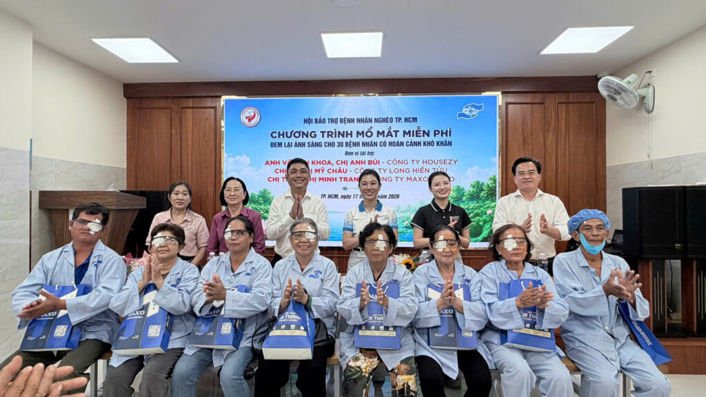 chuong-trinh-mo-mat-mien-phi-dem-lai-anh-sang-cho-30-benh-nhan-co-hoan-canh-kho-khan-17-9-hinh-thuc-te-1
